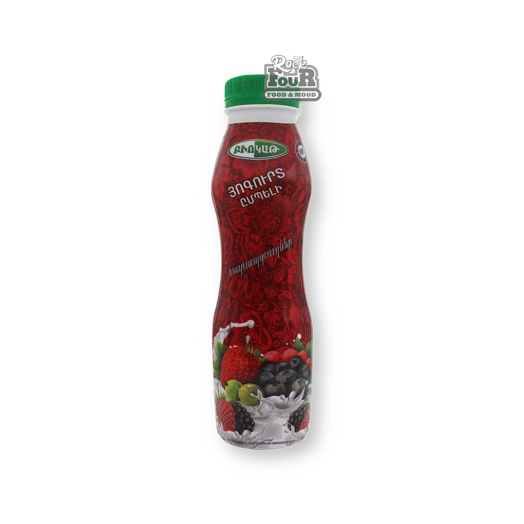 Drinking yogurt "Biokat" berry 1.5% 300g